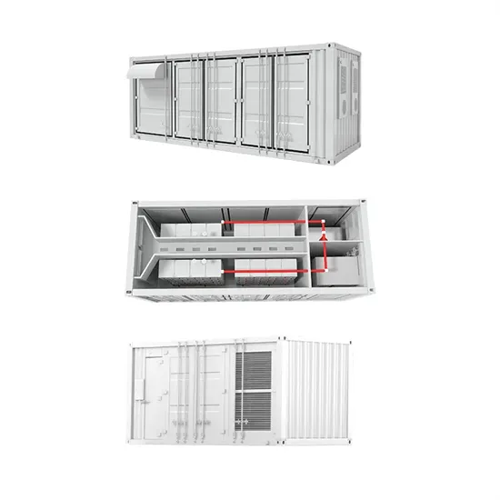 How many labels are used on the back of photovoltaic panels