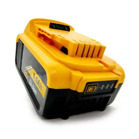 Voltage regulation range of photovoltaic panel controller