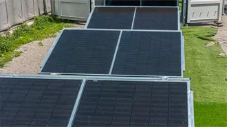 Mobile Solar Container Systems | Foldable PV Panels