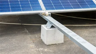 A new approach could fractionate crude oil using much less energy