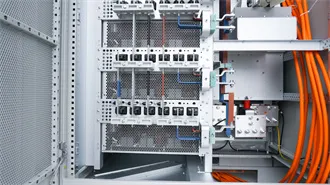 Solar container energy storage system operation and