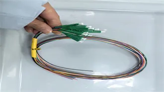 What is the maximum charging voltage of a Li-Ion battery?