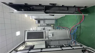 Automatic Mobile Energy Storage Container for Mountainous